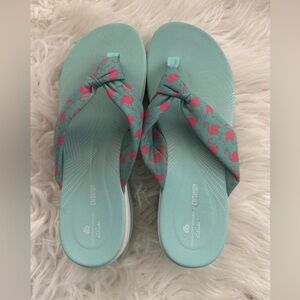 Clarks Cloudsteppers Arla Glison Flip Flop Sandals